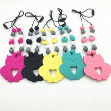 BPA free silicone Teething necklace for mom and baby, made of safe chew foo