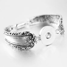 7 Style   flower feathers Retro snap button bracelet for women MOM  (fit 18