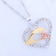 Mom Hold Kids Children Hand Love Heart Pendant Necklace Women Charming Chai