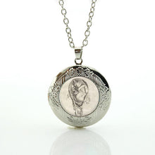 Leonardo Da Vinci Fetus Necklace Pregnant Mom Pendant Art Doctor Midwife Gi
