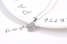 High Quality Heart Jewelry I love you to the Moon and Back Mom Pendant Neck