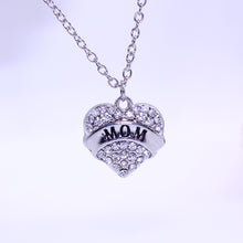 Factory Direct 2017 Mother's Day Mom Fashion Simple Letters MOM Alloy Neckl