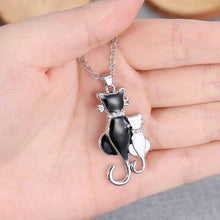 Family Double Black and White Cat Pendant Necklaces for Women Mom Daughter