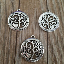 50pcs Hot Sale Antique Silver Tree of Life Mom You are the Heart of Family