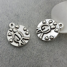 High Quality 20 Pieces/Lot Diameter 17mm Antique Silver Plated Round Disc M