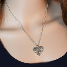 Sweet Gift for Mother Birthday Glow in the Dark Star & Heart Best Mom Penda