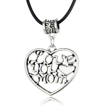 Bespmosp 24PCS/Lot Wholesale Fashion Trendy Hollow Heart "I Love You Mom"Ch