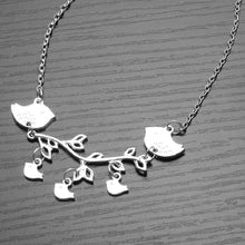 Kid Bird and Mom Bird Tree Branches Pendant Necklace Fashion Charm Female N