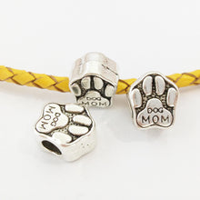 20pcs/lot Fashion DIY Silver Plated DOG MOM Paw Charm Beads Fits European B