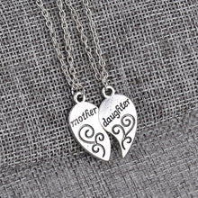 2 Parts Mother Daughter Family Pendant Necklace Flower Plated Broken Heart