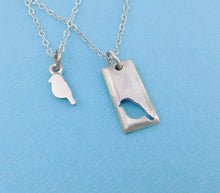 Creative cute Exquisite Bird Pendant Necklace Hot sale new alloy Popular wi