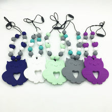 BPA free silicone Teething necklace for mom and baby, made of safe chew foo
