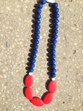BPA silicone teething necklace for mom  wholesale silicone nursing beads ne