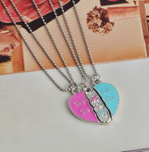 3 Pcs/set Creative Engraved "Big Sis MOM Lil Sis" Love Heart Pendant Neckla