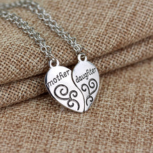 2PC Silver Plated Mother Daughter Necklace Silver Heart Love Mom Necklaces