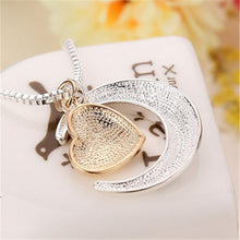 Daisies One Piece Fashion Golden Heart Shaped Silver Moon Necklace I Love Y