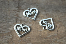 20pcs    Mom Charms  Antique Tibetan silver Mom heart  Charms  pendants ,DI