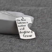 Classic 3 Pieces Geometric Square Pendants Letters Carved Daddy Mom Daughte