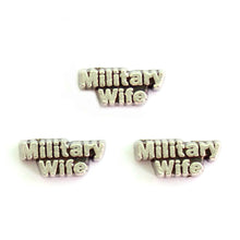 20pcs/lot Free Shipping DIY Fashion Alloy Military Mom Wife Charm For Float