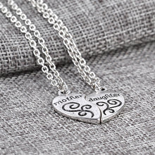 Mother Daughter Always Heart to Heart Couple Pendants Necklaces 2 Pcs Hear