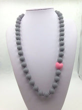 Food grade silicone teething heart beads necklace for mom  baby silicone nu