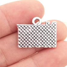 BULK 30pcs Lots Zinc Alloy Metal Navy Mom Charms Antique Silver Tone Words