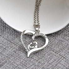 Mother's Day Gift Fashion Mom Child Heart Pendant Chain Family Love Necklac