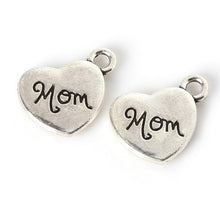 Free Shipping 40pcs 18x15mm Antique silver Letter "Mom"Heart Shape Pendant