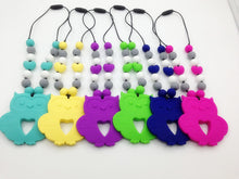 BPA free silicone Teething necklace for mom and baby, made of safe chew foo