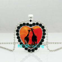 New Mom and Baby Giraffe Heart Necklace Couple Giraffes Crystal Pendant Jew