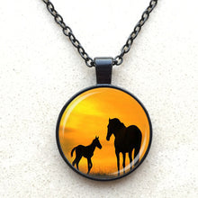 Wholesale Glass Dome Pendant mom and baby horses necklace horse silhouette