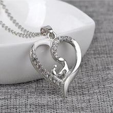 Mother's Day Gift Fashion Mom Child Heart Pendant Chain Family Love Necklac