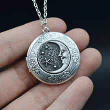 1pcs Charm Moon Stars Lockets Pendant For Mom Girlfriend Memory Locket Neck