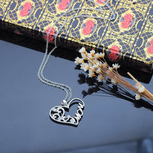 1PC New Arrival Fashion Jewelry Rhinestone Hollow Heart Tendril Mom Pendant