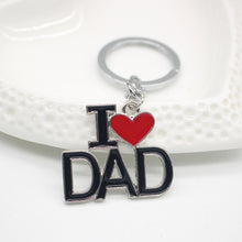 2017 Trendy Creative I Love PAPA MAMA DAD MOM Keychain Heart Family Red Lov