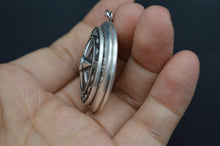 10pcs Compass Locket Necklace For Women Victoria jewelry Daughter Mom Birth