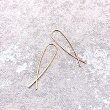 PINJEAS  filling Crossover Open Earrings handmade Wire wrap Minimalist Mode