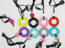 Simple Silicone Teething Necklace for Mom / Nursing Necklace Bonus/ Pendant