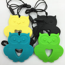 New 2pcs/lot silicone owl Teething pendant for mom and baby, made of safe c