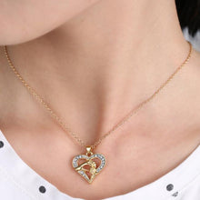 1Pcs/set Lovely Mother And Child Pendant Gift For Mom Golden Hand in hand H