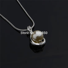 White Big Imitation Pearl Pendant Necklace For Women 2017 Fashion Snake Cha