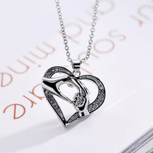 KUNIU 2017 New Arrival Hand Holding Love Heart Pendant Necklace Rose Gold M