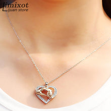 Beautiful Sparkle "Mother and Child's Hands" Pendant and Necklace Heart Nec