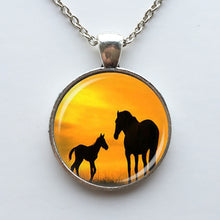 Wholesale Glass Dome Pendant mom and baby horses necklace horse silouette j