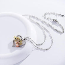 2017 New Arrival Necklace Love Heart Pendant With Mom Child Hand Dangle Nec