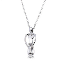 High Grade Silver color Alloy Mom And Child Love Heart Pendant Necklace For