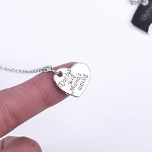 3 Pcs/Set Family Dad Mom Daughter Necklace Set Fashion Letters Pendant Neck